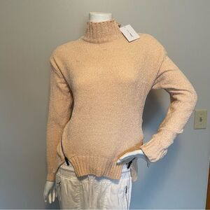 NWT LOVERS + FRIENDS- Chenille Turtleneck Sweater Cream Size Small